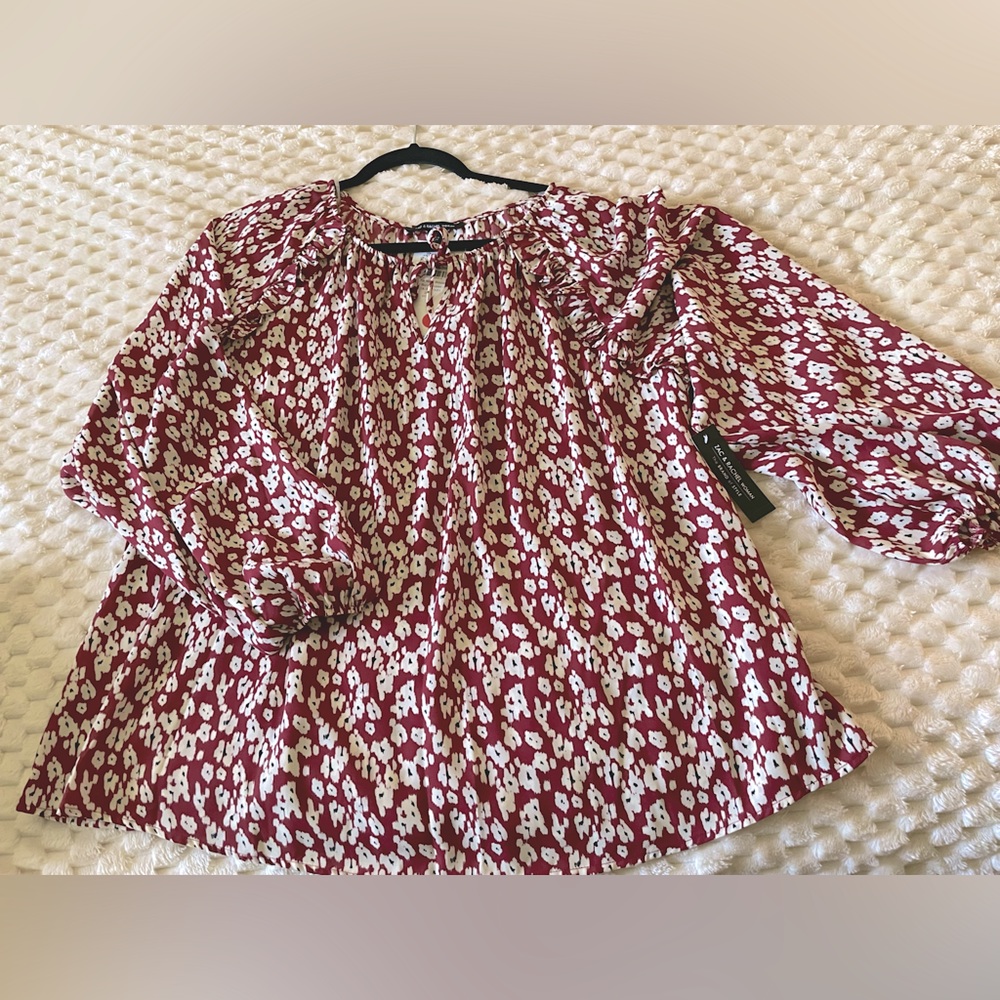 Zac & Rachel Woman size 1x floral flowy top